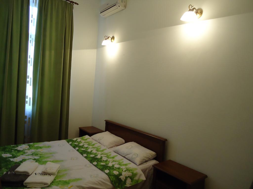 Rentday Apartments - Kiev Bagian luar foto