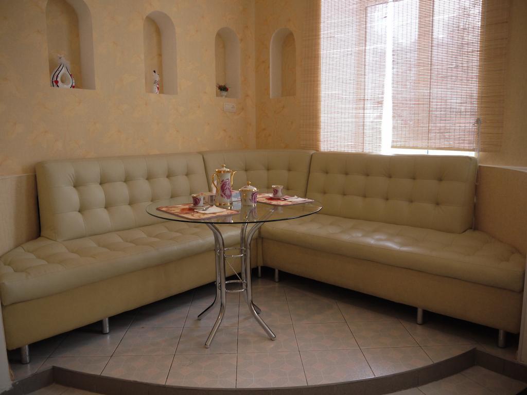 Rentday Apartments - Kiev Bagian luar foto